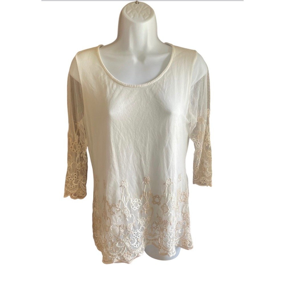 BKE Boutique Lace Trim Top Sheer 3/4 Sleeve Blouse Elegant White Size S